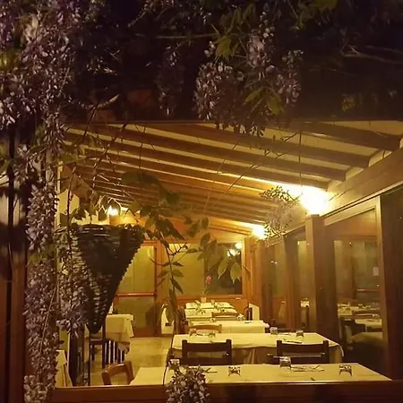 Hotel Antica Corte Tramonti di Sotto